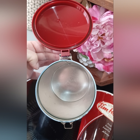 Tim Hortons 2012 Always Fresh Coffee Mug and Skating Pond Tin Canister - Picture 7 of 10